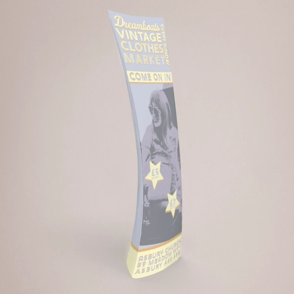  Totem Display - Curved